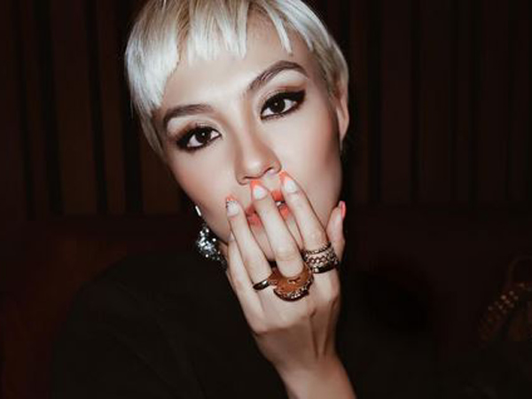 Gaya Perdana Agnezmo di Tanah Air Setelah Dipuji Vogue