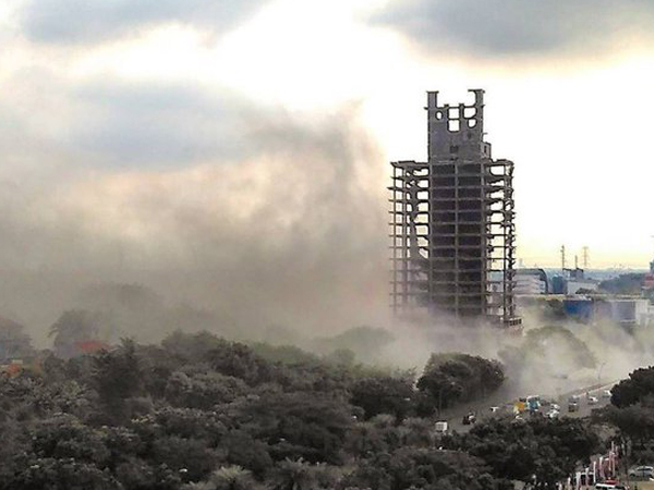 Roboh Tiba-Tiba, Getaran Gedung Bintaro Sektor 7 Disangka Gempa