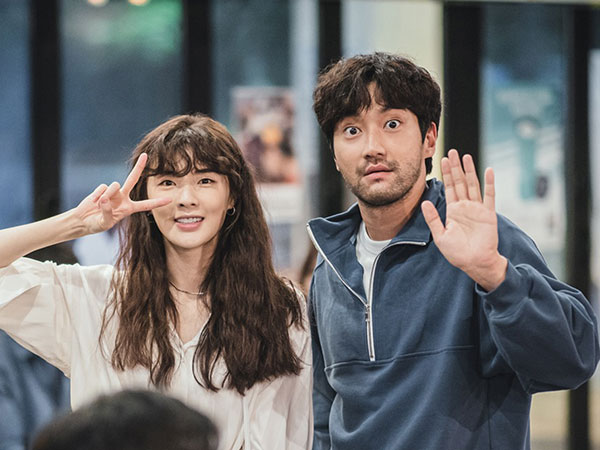 Lee Sun Bin Berbagi Cerita Lucu di Balik Adegan Ranjang dengan Choi Siwon