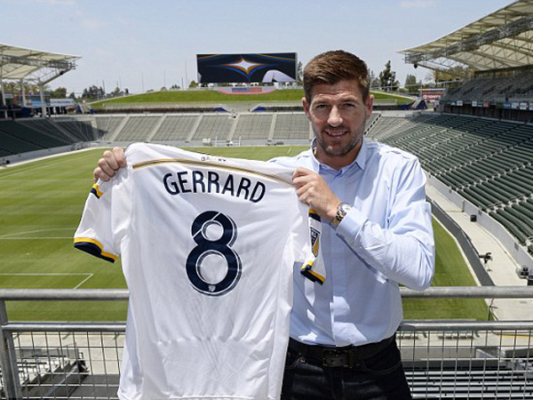 Steven Gerrard Ingin Ikuti Jejak David Beckham di LA Galaxy