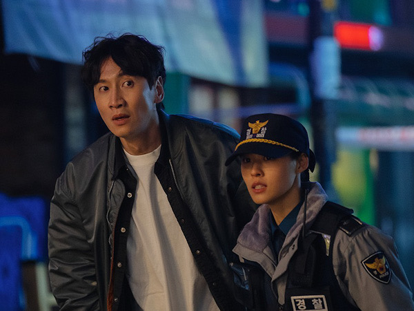 Lee Kwang Soo dan Seolhyun AOA Coba Ungkap Kasus Pembunuhan di Drama Terbaru