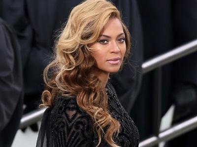 Nyanyi Lagu Kebangsaan AS, Beyonce Dituduh Lip-Sync