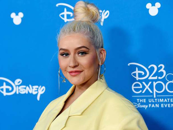 Usai 'Reflection', Christina Aguilera Bawa Lagu Baru di Film Mulan