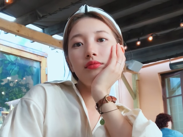 Bae Suzy Ungkapkan Perasaan Hati Lewat Single 'Cape'