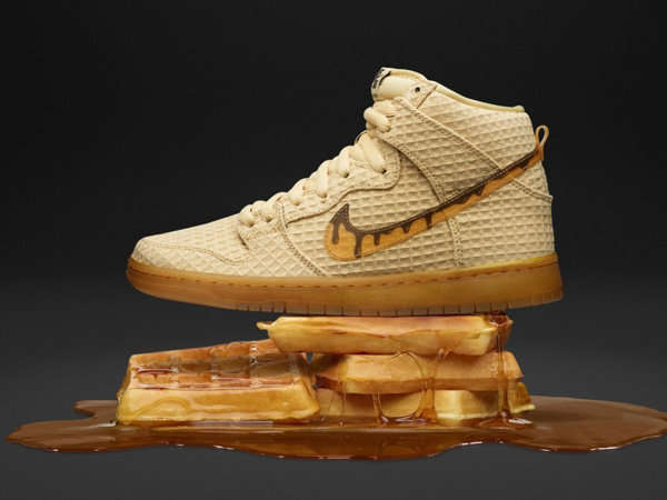 Uniknya Desain Terbaru Nike Yang Terinspirasi dari Waffle dan Ayam Goreng