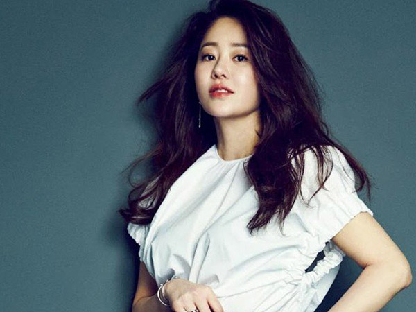 Penonton Ajukan Boikot SBS Usai Aktris Go Hyun Jung Mundur dari Drama 'Returns'