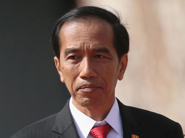 Kata Jokowi Soal Adik Iparnya yang Tersangkut Kasus Suap Pajak