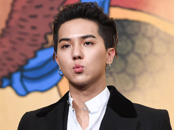 Comeback Makin Dekat, Mino WINNER Justru Dikonfirmasi Derita Cedera Leher