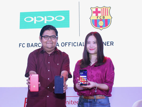 Mulai Dijual 8 Agustus, Ini Harga Oppo F3 FC Barcelona Edisi Terbatas