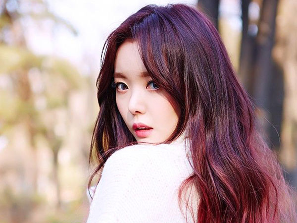 Member Girl Group Ini Ungkap Gelapnya Budaya 'Sponsor' di Industri K-Pop