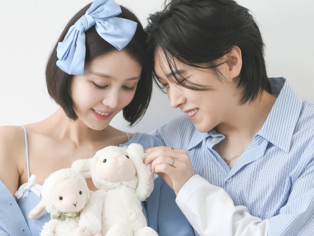 Sungmin Super Junior dan Kim Sa Eun Nantikan Kelahiran Anak Pertama Setelah 10 Tahun Menikah