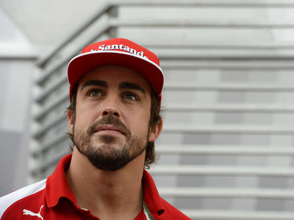 Kecelakaan di Balapan Latihan, Fernando Alonso Alami Benturan Keras!