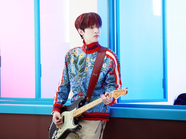 Jae DAY6 Ungkap Masih Trauma Untuk Main Gitar