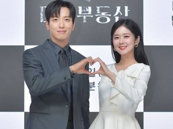 Jung Yong Hwa Ungkap Kekaguman Pada Sosok Jang Nara