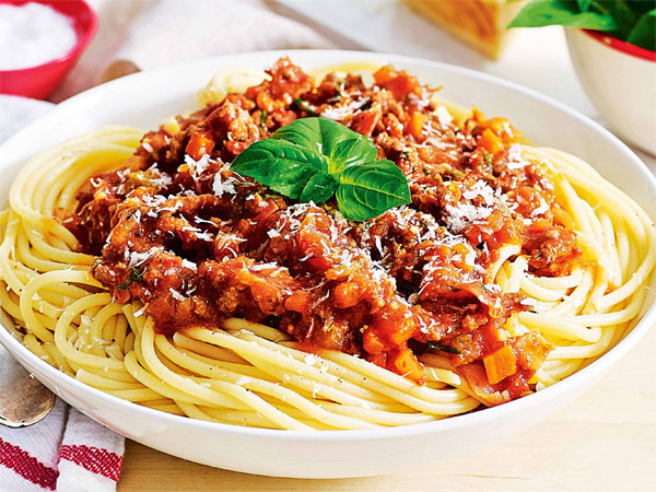 Resep Bikin Spaghetti Bolognese Pakai Mie Instan