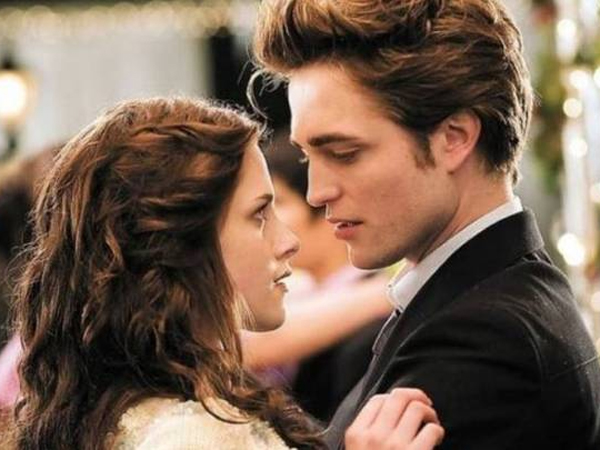 Akhirnya Novel 'Twilight' Dari Sisi Edward Cullen Dirilis Setelah Ditunda 12 Tahun!