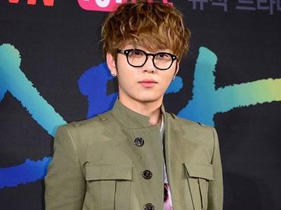 Pengalaman Junhyung Dengan Sasaeng Fans Bantu Aktingnya