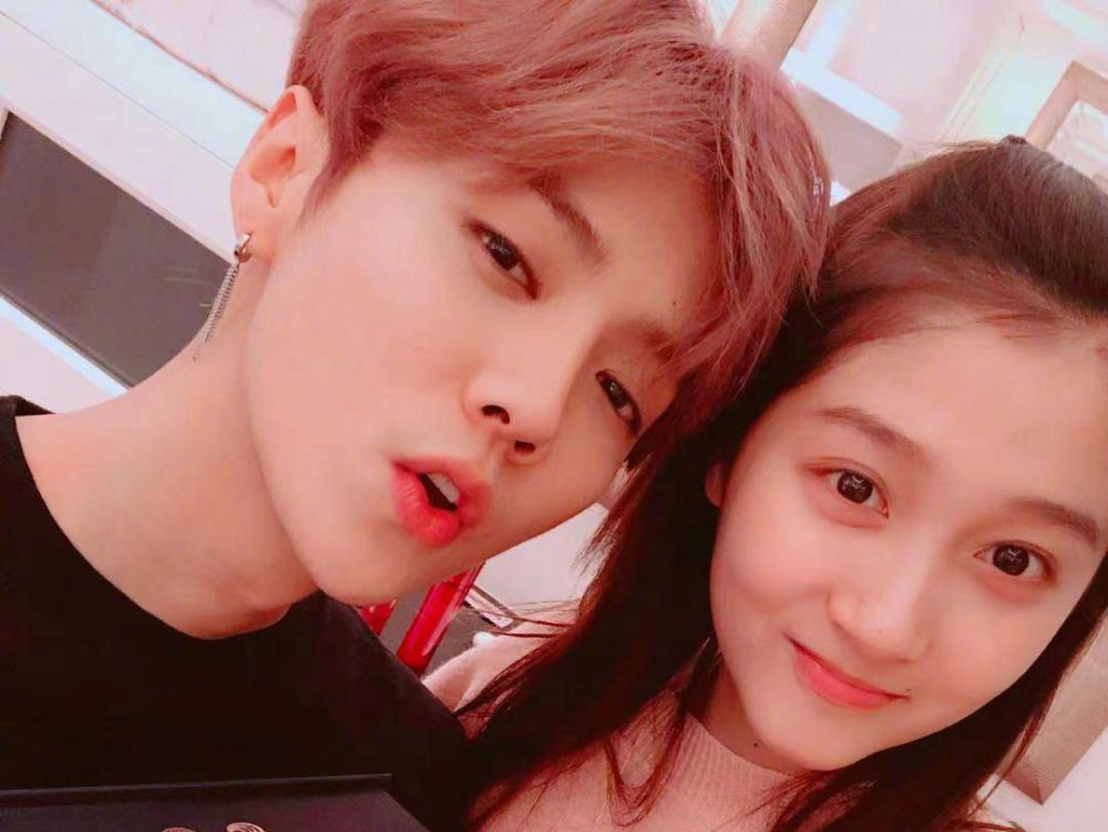 Ayah Guan Xiao Tong Membantah Rumor Luhan Menikahi Anaknya