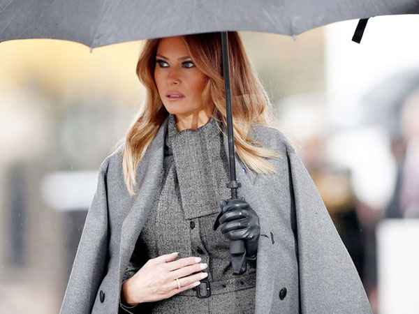 Melania Trump Minta 'Orang Lama' Gedung Putih Ini Dipecat Karena Posisi Duduk di Pesawat?