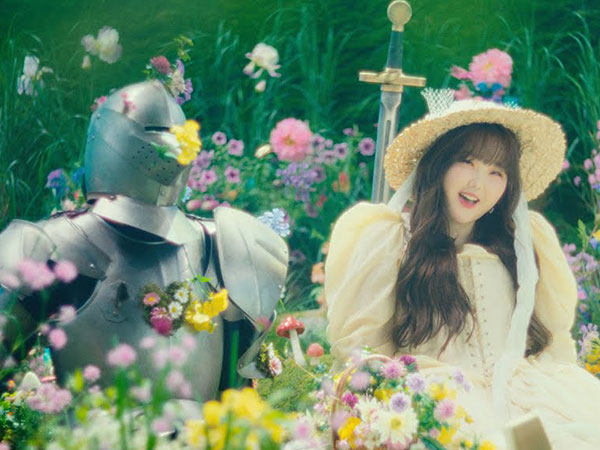 AKMU Ajak Penggemar Masuki Dunia Dongeng di MV 'Hero'
