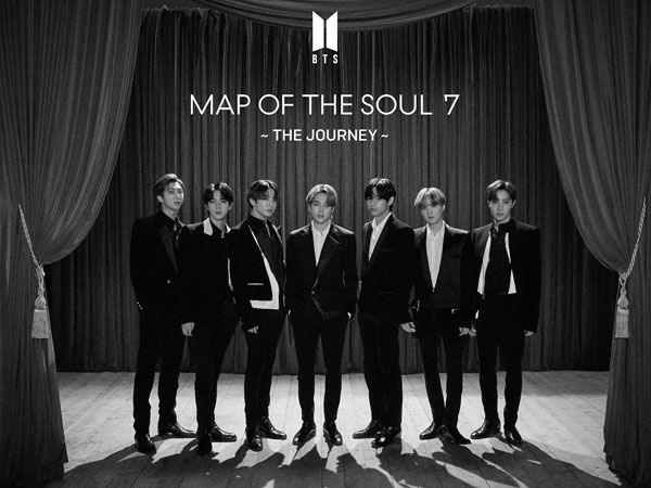 BTS Langsung Puncaki Chart Oricon di Hari Pertama Penjualan Album Jepang