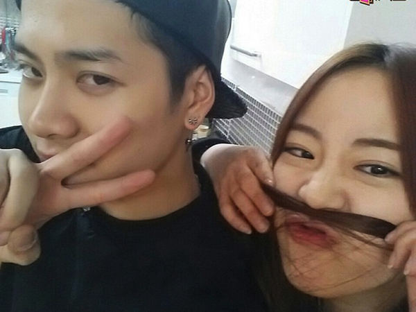 Jackson GOT7 Minta Youngji Kara Memanggilnya ‘Oppa’ DI Hari Ulang Tahunnya