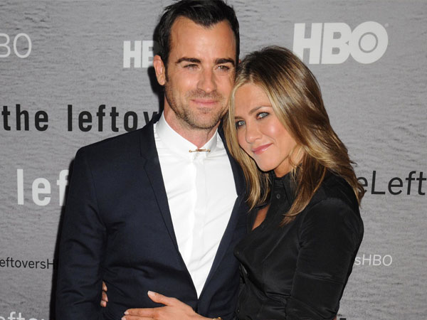 So Sweet! Jennifer Aniston dan Justin Theroux Bulan Madu Mewah di Pulau Cantik Bora-bora