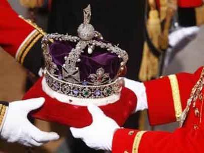 Inggris Tolak Kembalikan Berlian Mahkota Ratu ke India