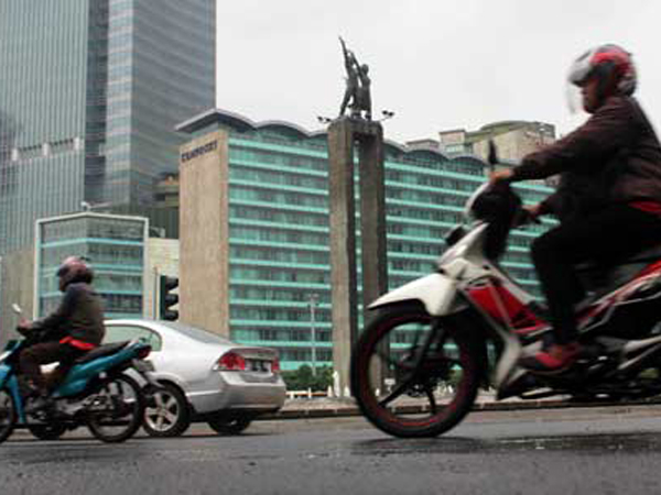 Polisi Akan Mulai Tilang Pengendara Sepeda Motor yang Lewati Thamrin