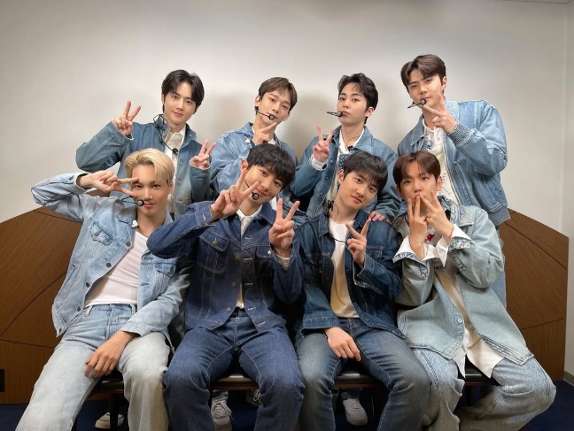 EXO Akan Menggelar Perayaan Anniversary ke-13 Hanya dengan 4 Member