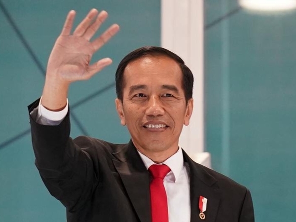 Benarkah Pernyataan Jokowi Soal Urus Perizinan Usaha Cuma 2 Jam?