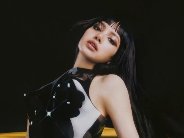 Lisa BLACKPINK Menandatangani Kontrak dengan RCA Records untuk Rilisan Musik Solo