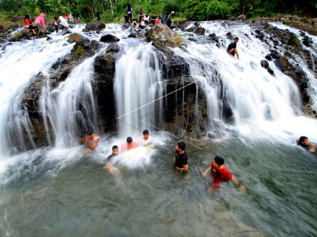 Air Terjun Rayap, Destinasi Wisata Unik dan Menyejukkan Mata dari Aceh Utara