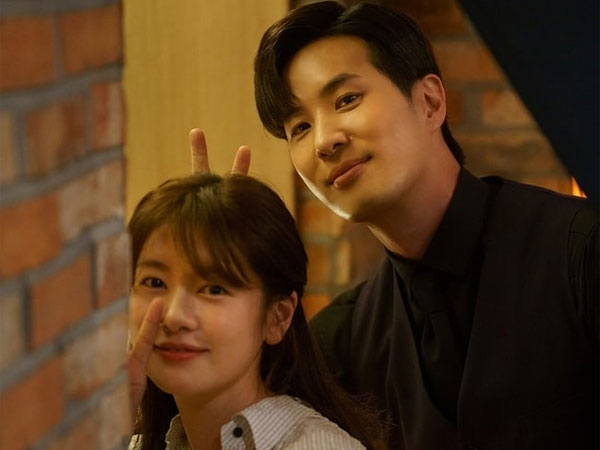 Reuni Setelah 8 Tahun, Jung So Min dan Kim Ji Suk Saling Puji