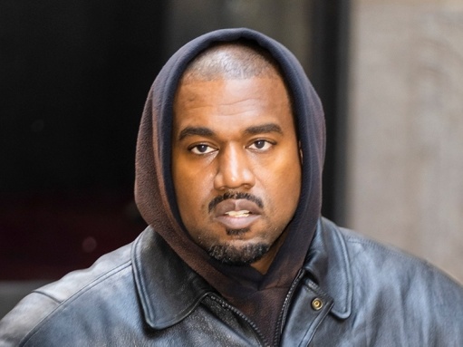 Adidas Hentikan Kerjasama, Depak Kanye West dari Daftar Miliarder