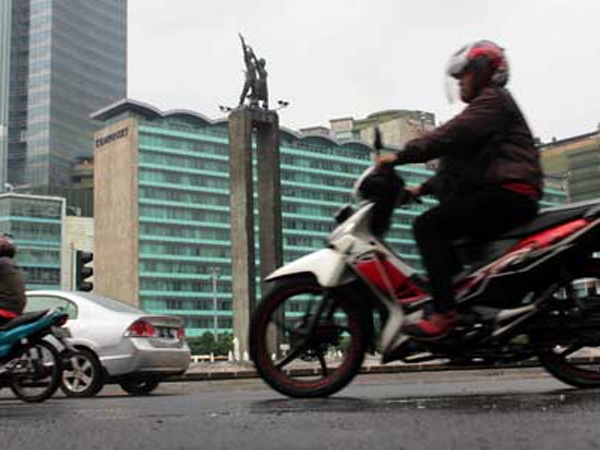 Ini Denda yang Harus Dibayarkan Jika Pengendara Motor Terobos Jalan Thamrin