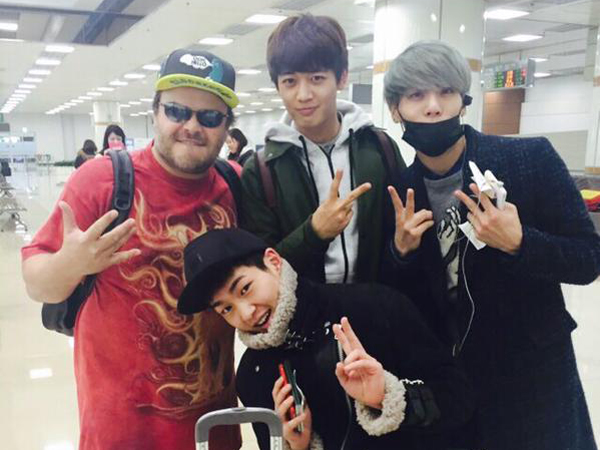 Tak Sengaja Bertemu Jack Black, Para Member SHINee Mendadak Jadi Fanboy!