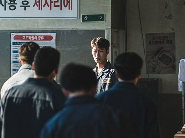 Cuplikan Aksi Keren Lee Jae Wook vs 8 Orang dengan Tangan Kosong di 'Death's Game'