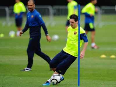 Barcelona vs PSG, Messi Mulai Latihan