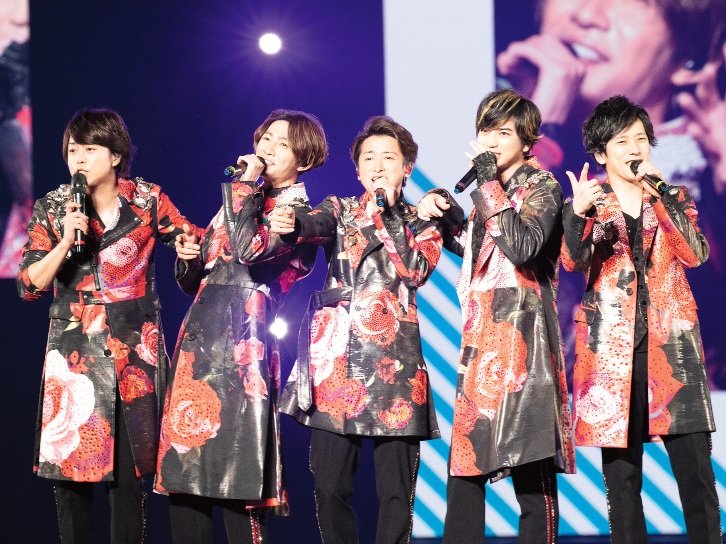 ARASHI Umumkan Tur Konser Terakhir pada 2026, Tandai Berakhirnya 26 Tahun Perjalanan Karir