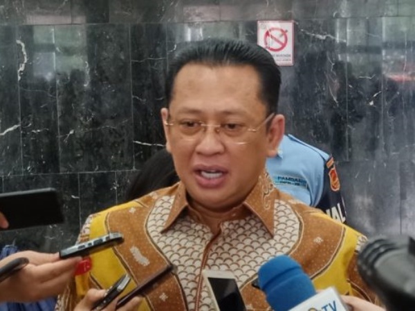 Aksi Bambang Soesatyo Dalam Mengajak Masyarakat Gunakan Kendaraan Listrik