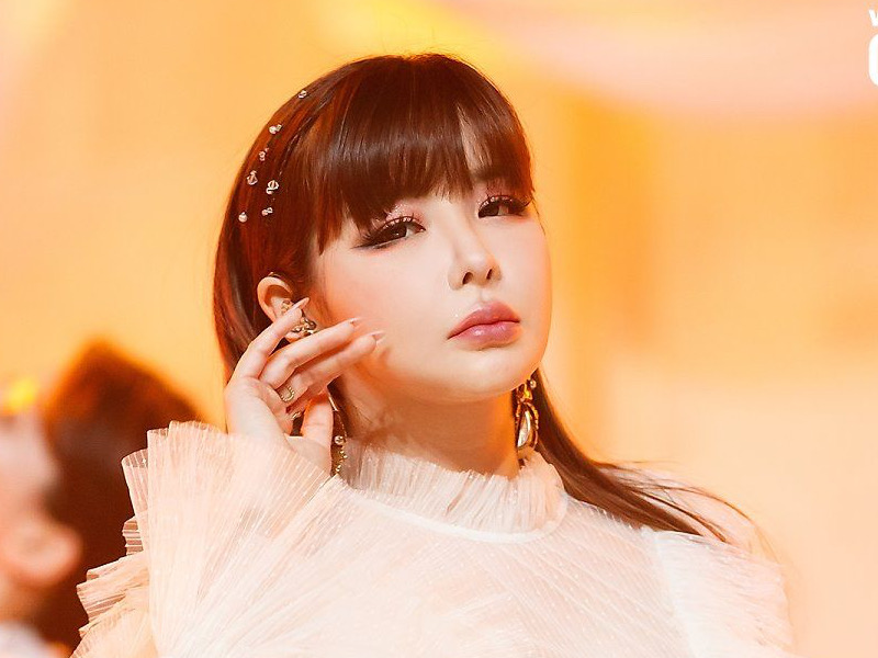 Park Bom Siap Rilis Lagu Baru Akhir Bulan Ini