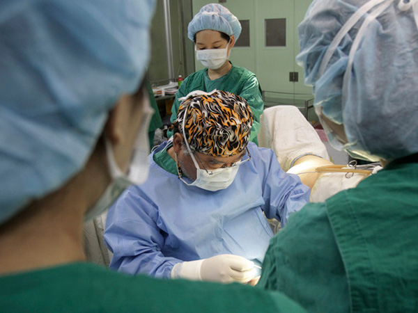 Operasi Balita 3 Tahun dalam Kondisi Mabuk, Dokter di Korea Ini Kena Skors!