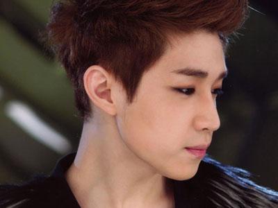 Henry Super junior-M Sibuk Bermain Api di Master Chef Korea