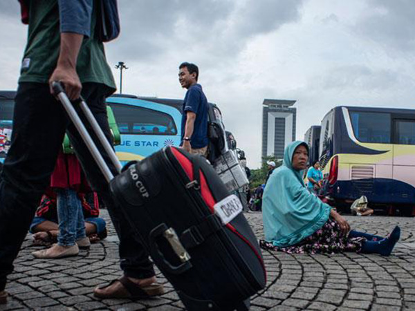 Per 24 April, Pesawat Hingga KA Stop Beroperasi dan Kendaraan Pribadi Dilarang Keluar Jabodetabek