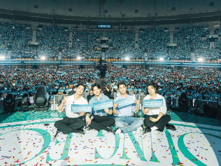 DAY6 Pecahkan Rekor Penonton Terbanyak di KSPO Dome dengan Total 96.000 Penggemar