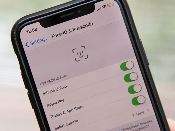 Fitur Serupa Face ID iPhone X Bakal Hadir di Smartphone Android 2018