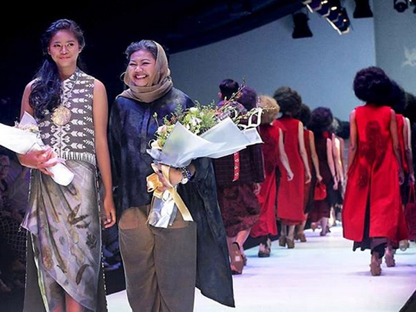 Koleksi Cantik Dari Novita Yunus Melenggang di Jakarta Fashion Week 2020