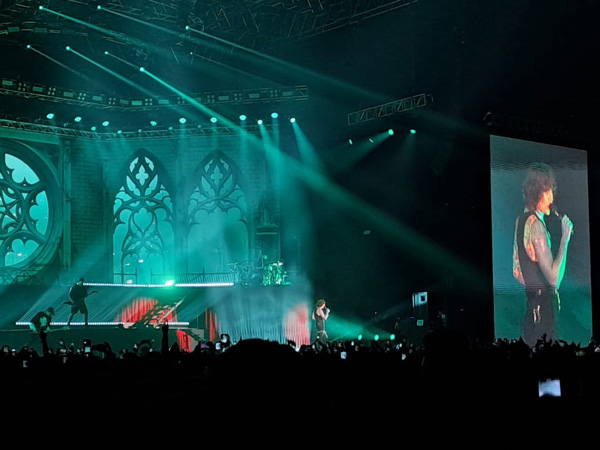 Konser Bring Me The Horizon Day 1 Dihentikan, Penonton Ngamuk di Venue