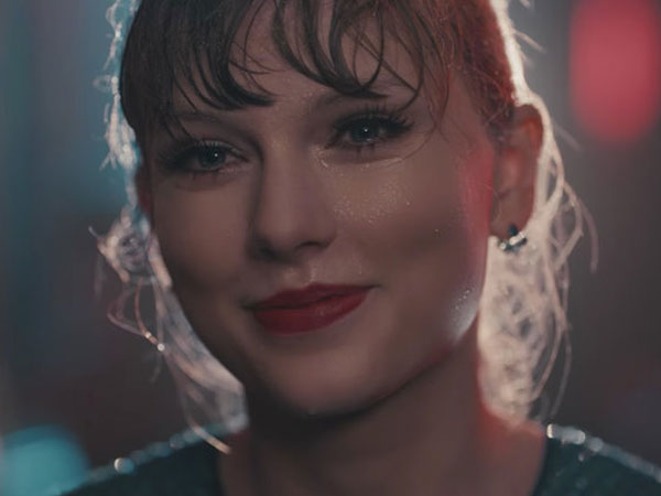 Konsep Baru Taylor Swift di MV 'Delicate', Benar Kode untuk Sang Kekasih Joe Alwyn?